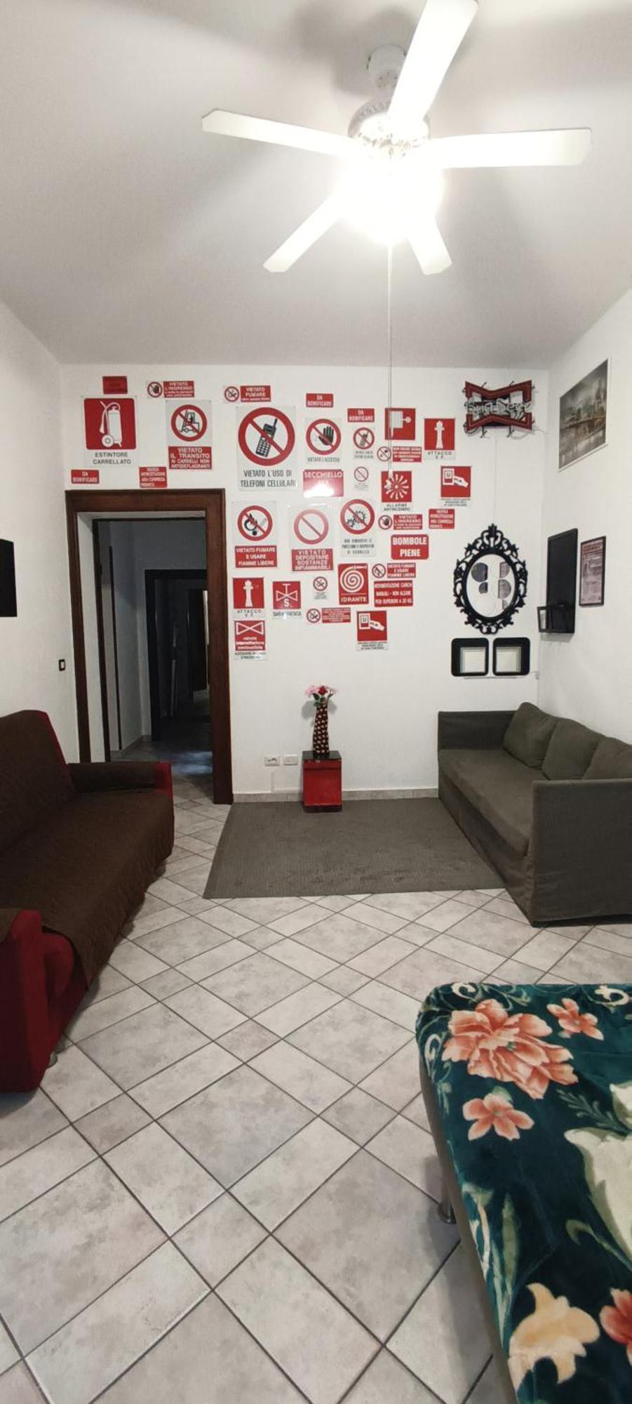 Casa Vacanze Completa Di Tutto E Anche Di Piu Livorno Exterior foto