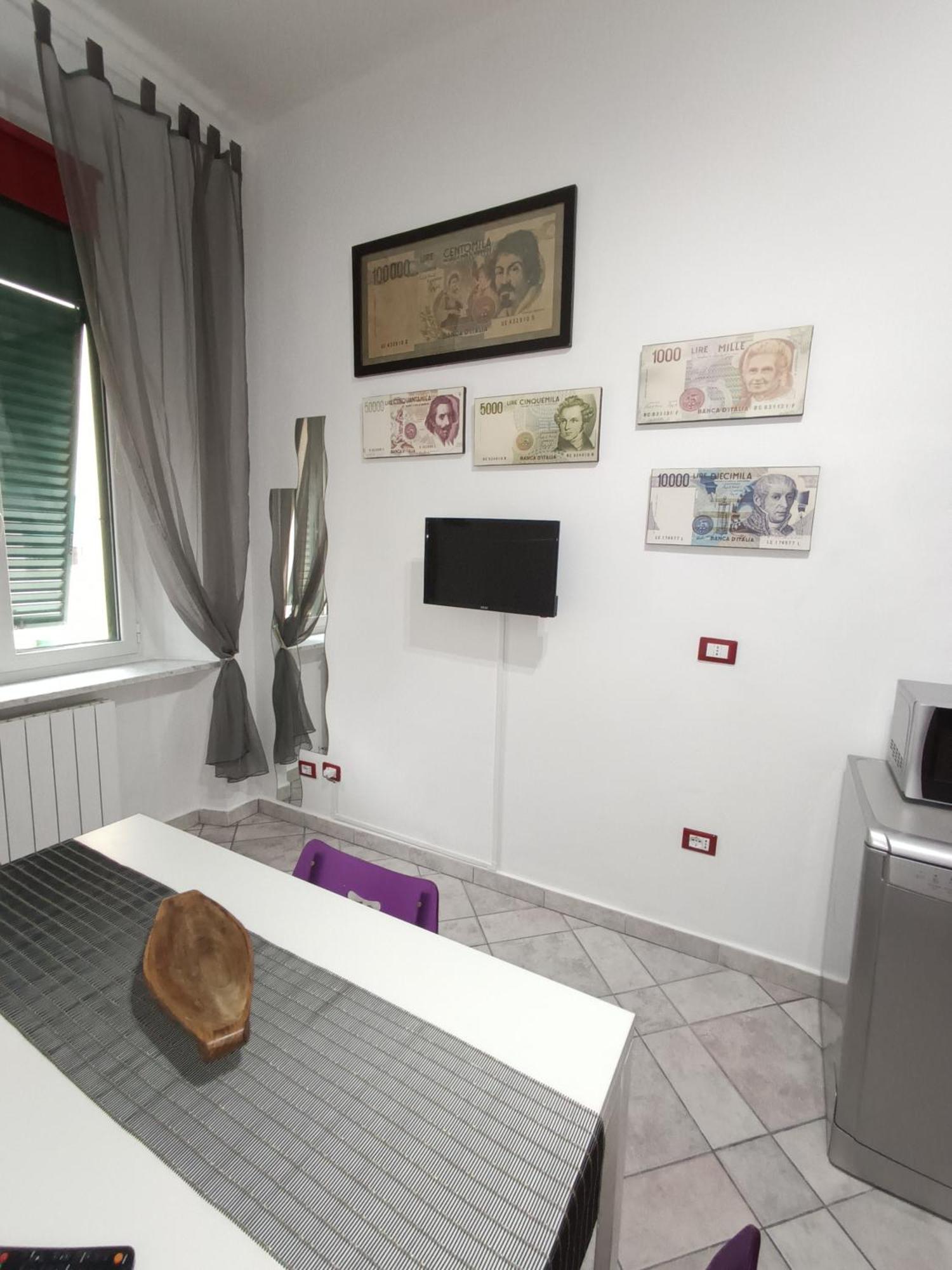 Casa Vacanze Completa Di Tutto E Anche Di Piu Livorno Exterior foto