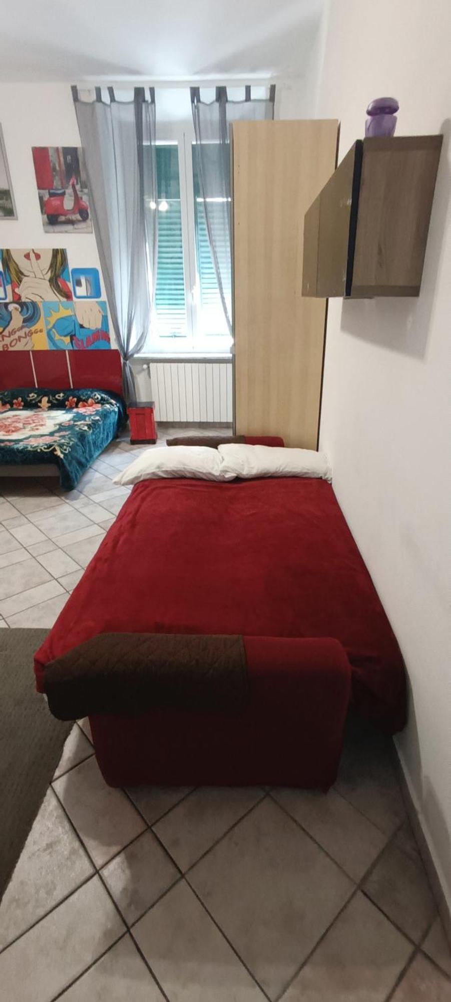 Casa Vacanze Completa Di Tutto E Anche Di Piu Livorno Exterior foto